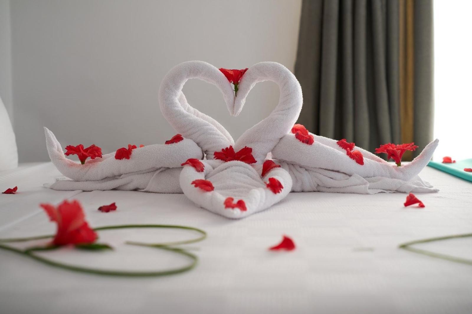 Dhow Beach Boutique Hotel Nungwi Bagian luar foto