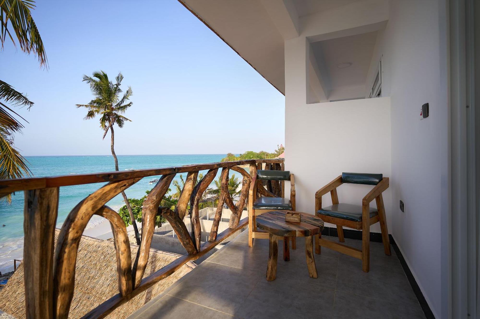 Dhow Beach Boutique Hotel Nungwi Bagian luar foto